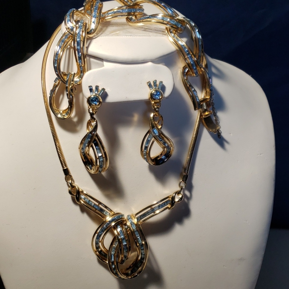 Coro set vintage 1940